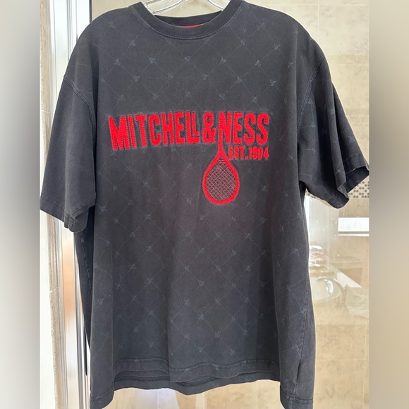 Mitchell & Ness Other - Authentic MITCHELL & NESS shirt